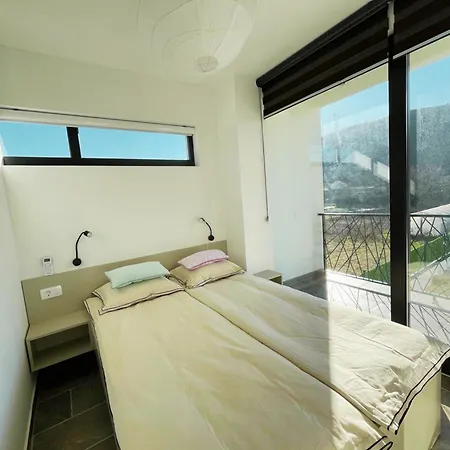 Dream River Escape Villa *