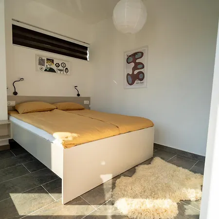 ヴィラ Dream River Escape モスタル