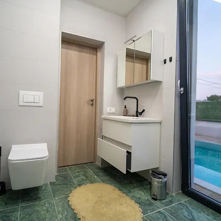 Dream River Escape ヴィラ モスタル